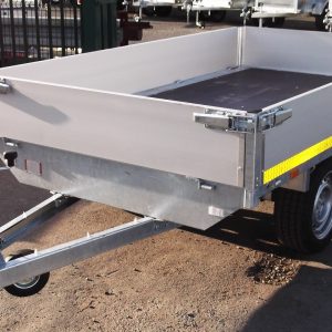 EDUARD – Plateau / Ridelles 256 x 150 x 30 cm – 2 essieux 750 kg sans freins – Plancher à 63 cm